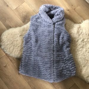 Patagonia Cowl neck fuzzy/plush vest